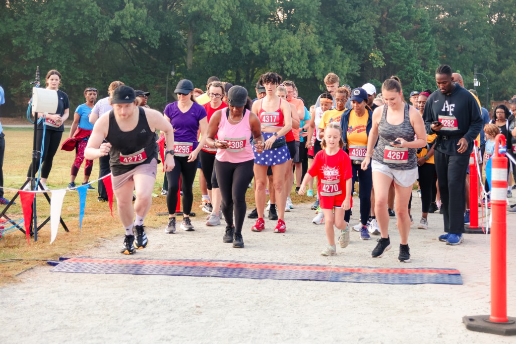 Community Comes Together at the Superheroes for Seniors&nbsp;5K
